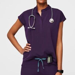 FIGS Women's Purple jam Rafaela oversized scrub top size Small